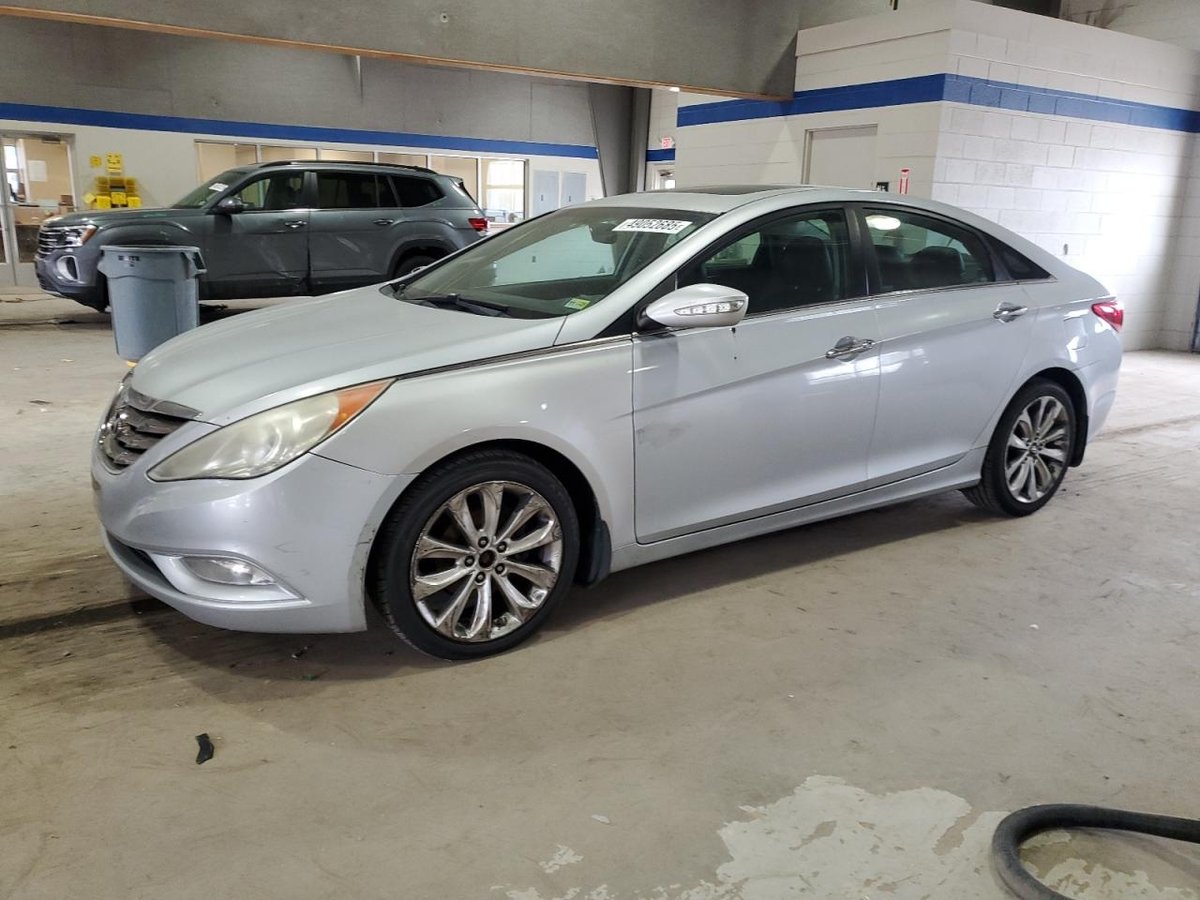 HYUNDAI SONATA , 2011
