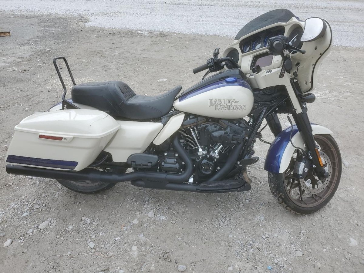 HARLEY-DAVIDSON FLHXST , 2023