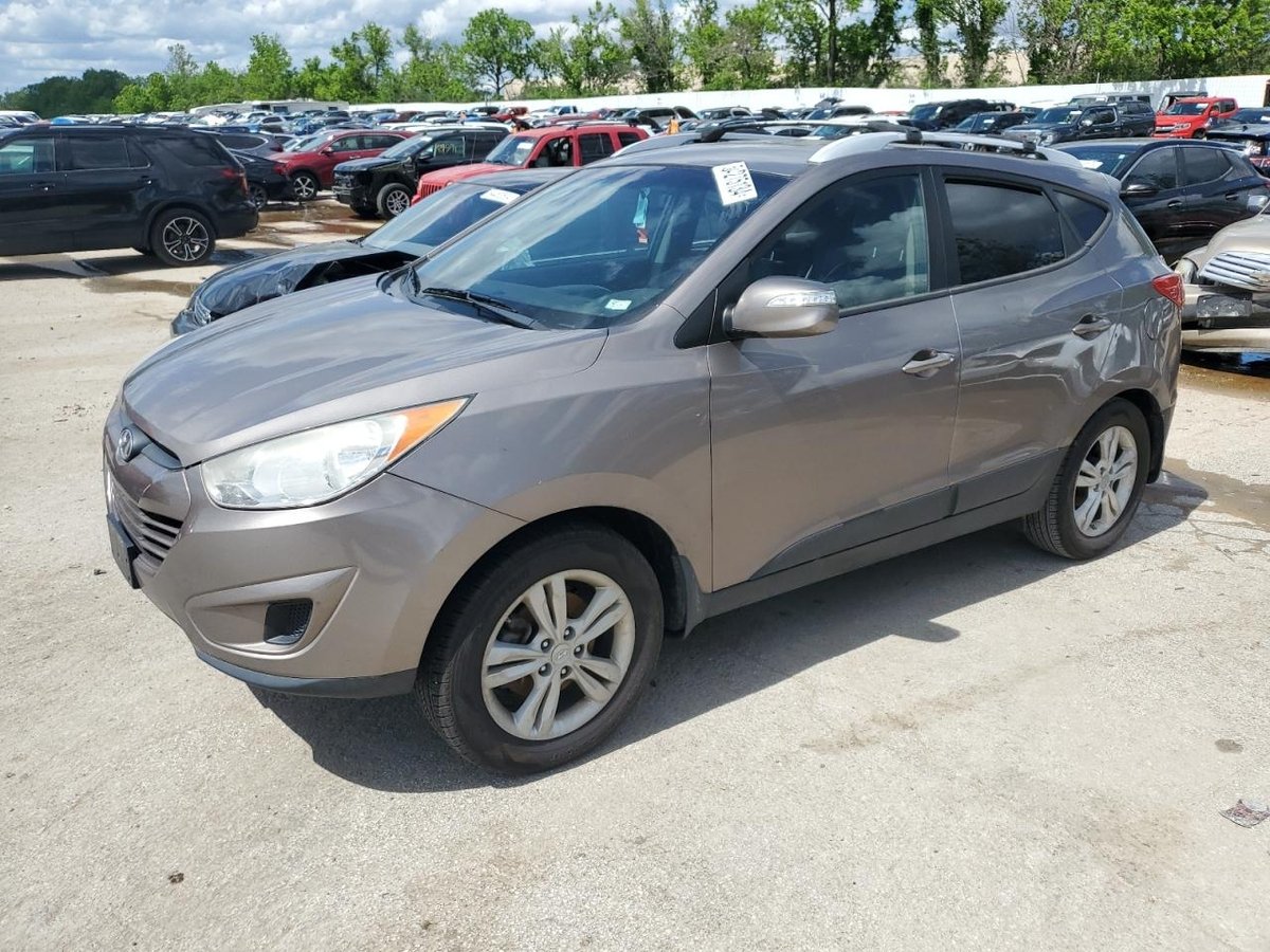 HYUNDAI TUCSON , 2012