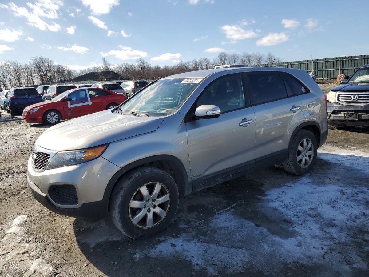 KIA SORENTO , 2013