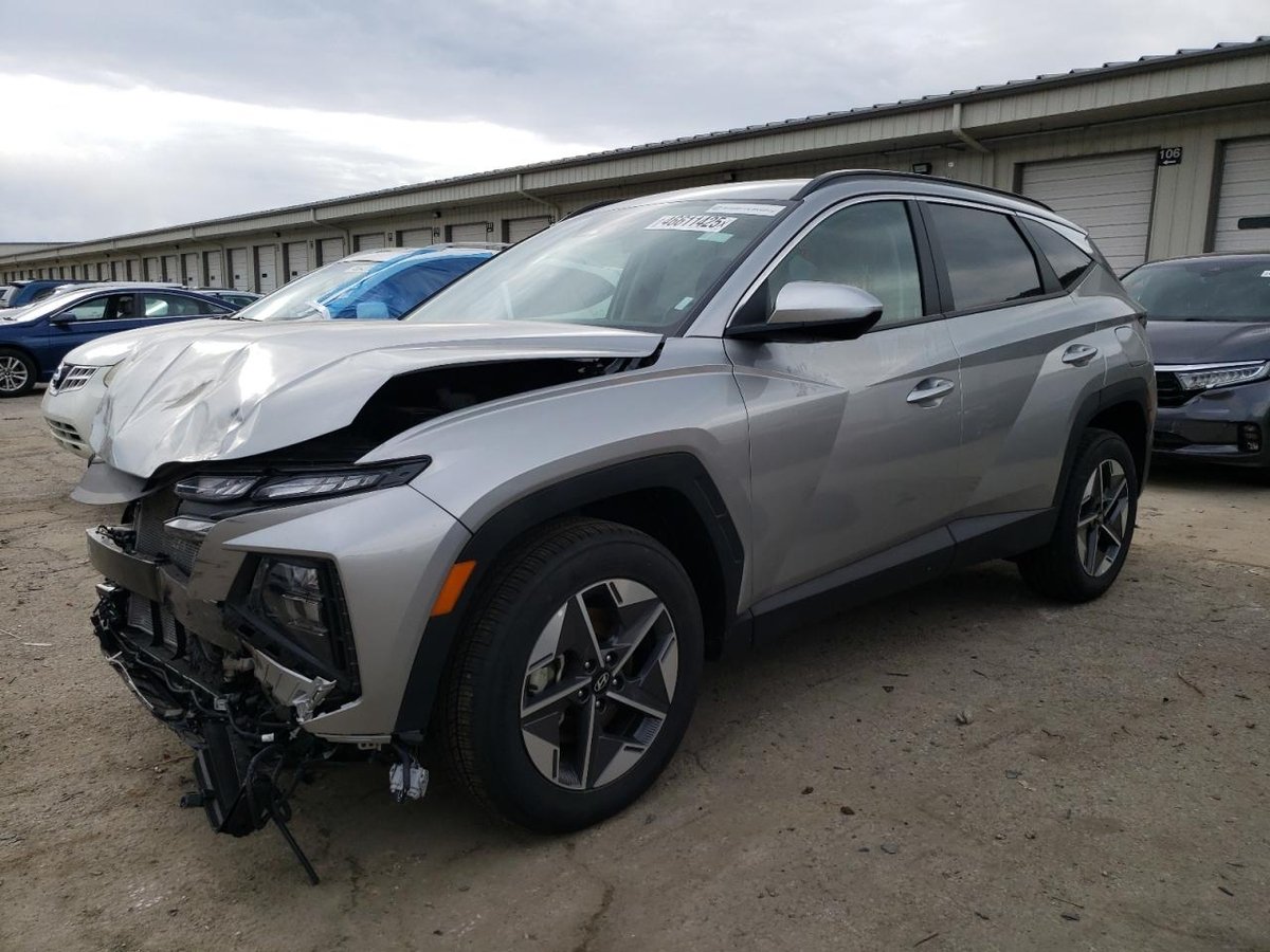 HYUNDAI TUCSON , 2025