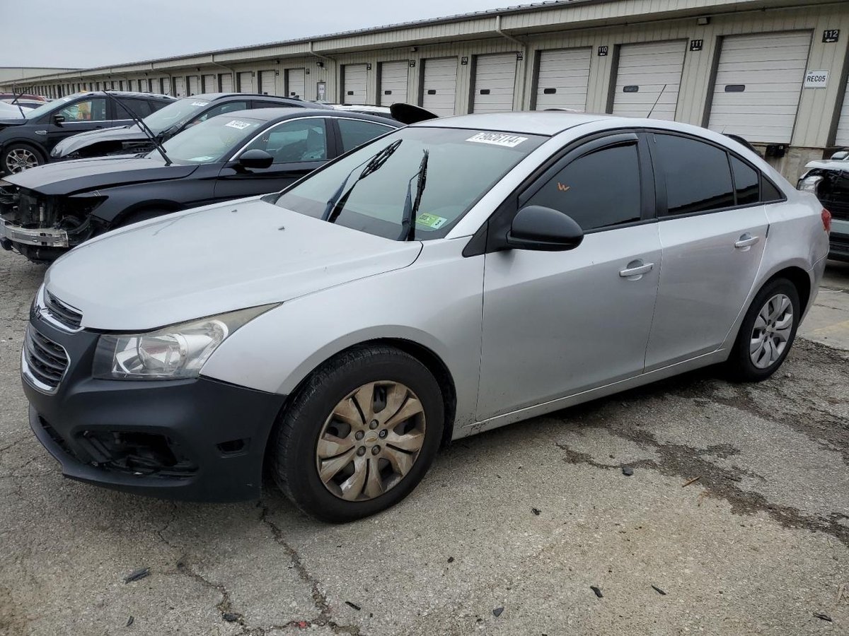 CHEVROLET CRUZE , 2015
