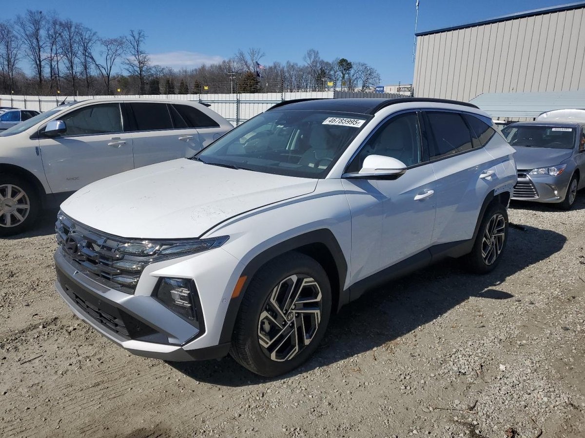 HYUNDAI TUCSON , 2025