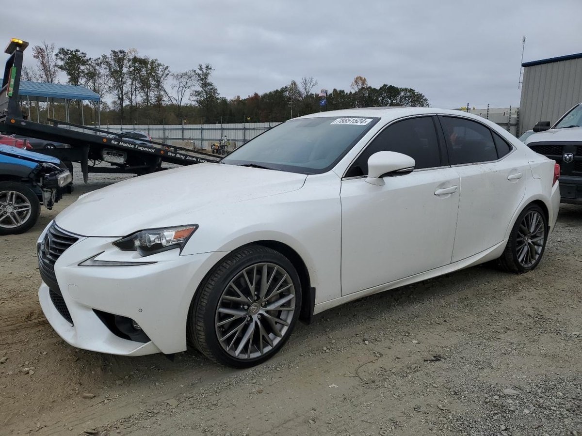 LEXUS IS , 2016
