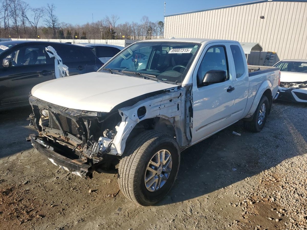 NISSAN FRONTIER , 2018