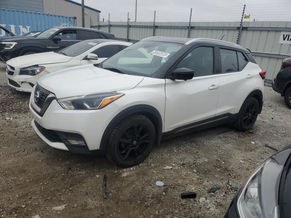 NISSAN KICKS , 2020
