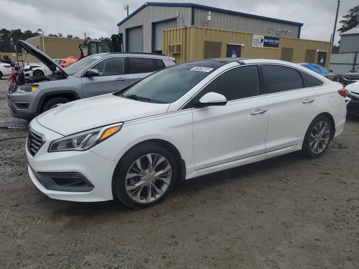 HYUNDAI SONATA , 2015