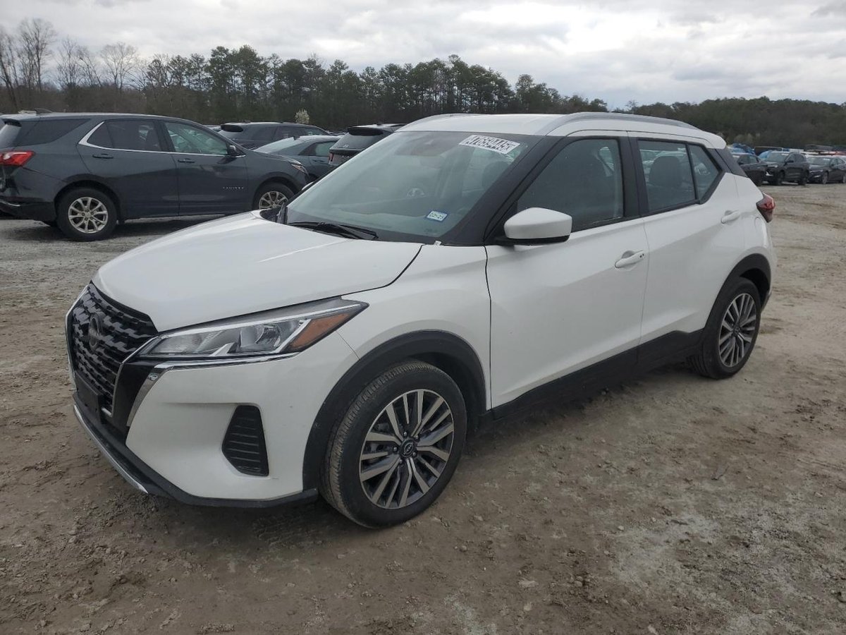 NISSAN KICKS , 2023