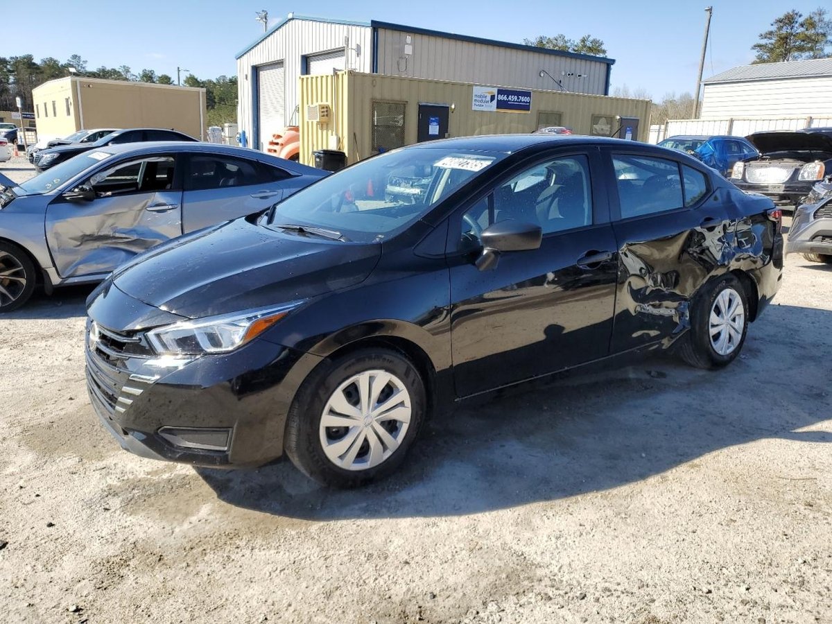NISSAN VERSA , 2024