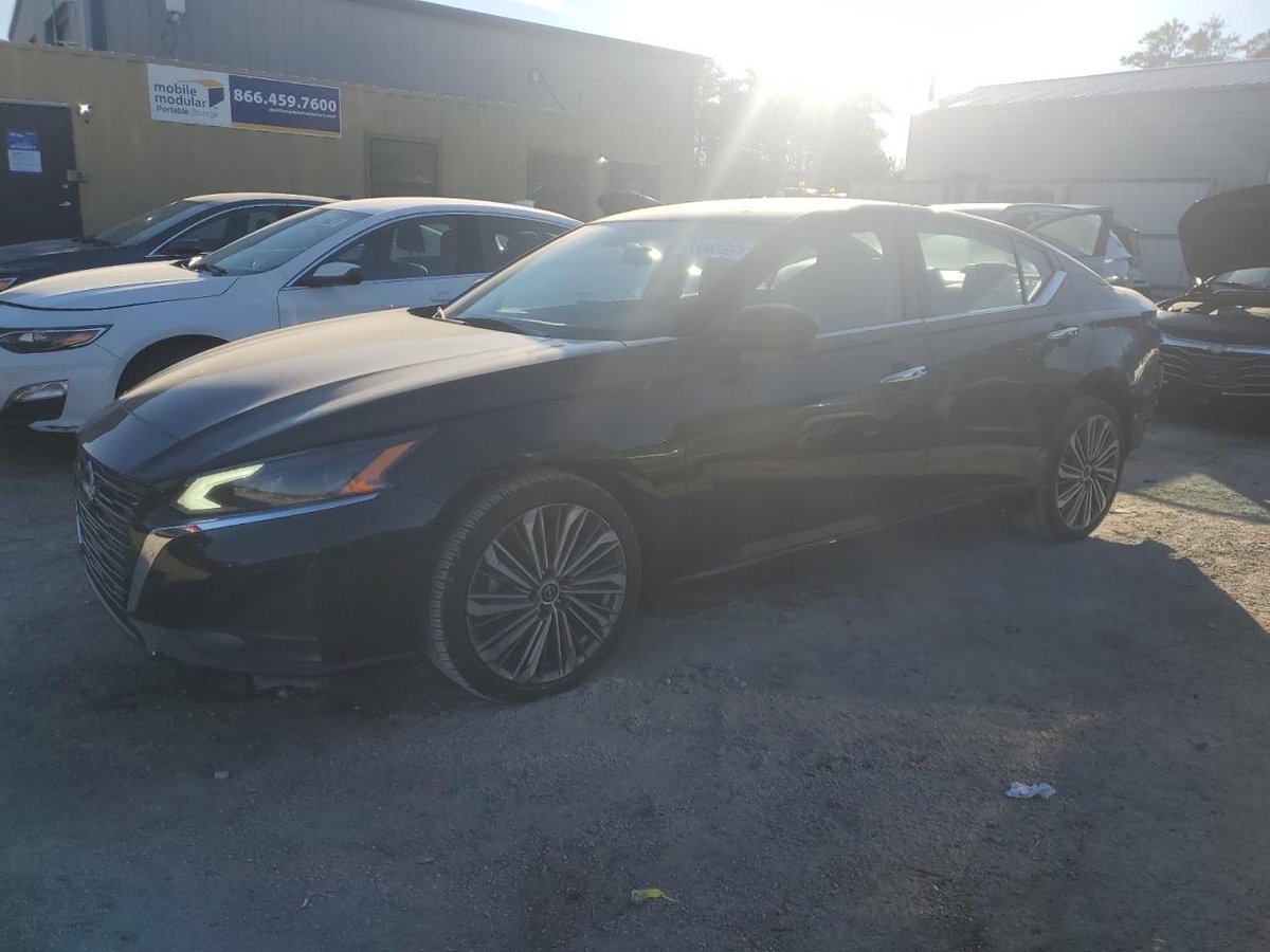 NISSAN ALTIMA , 2023