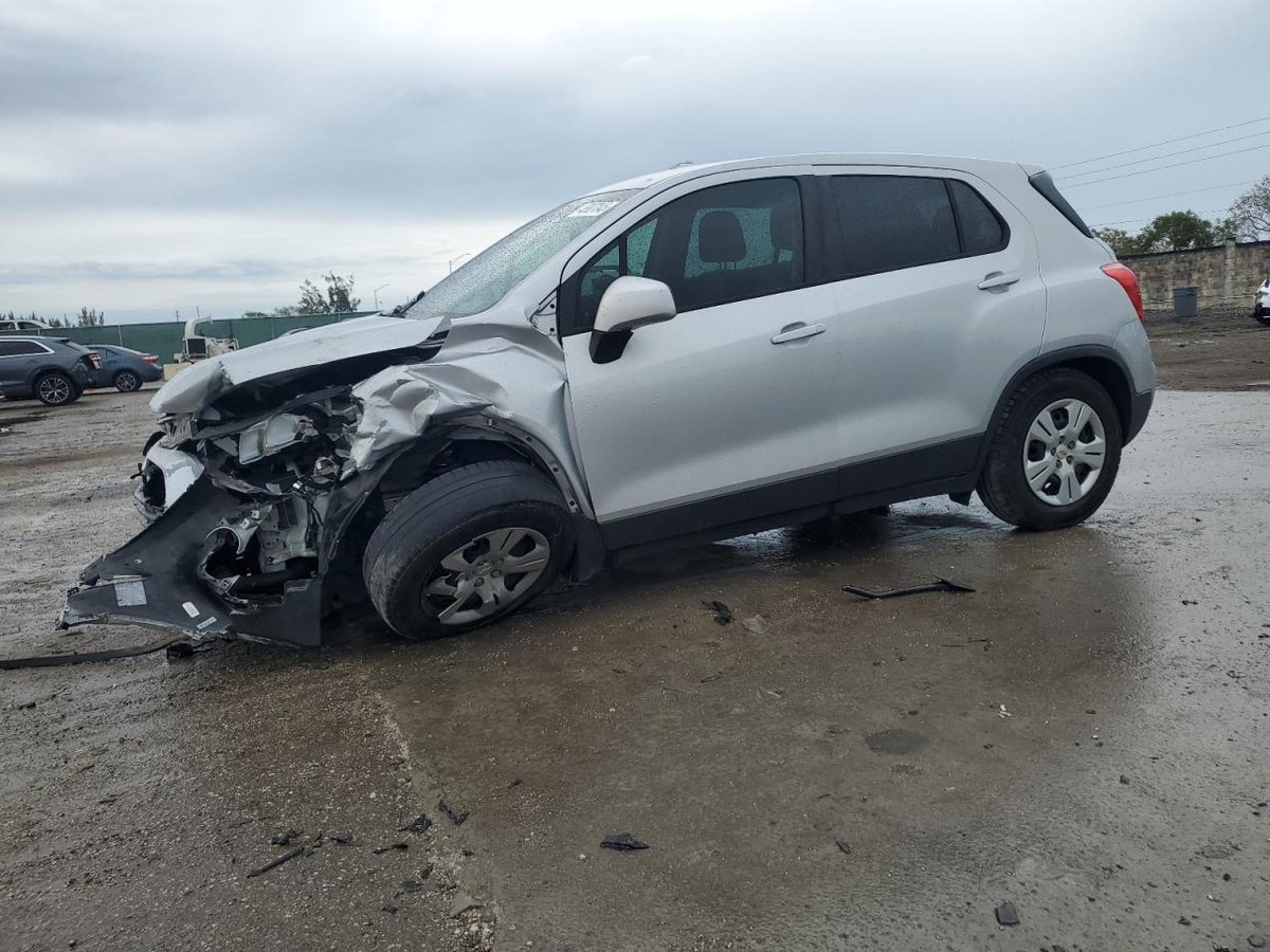 CHEVROLET TRAX , 2017