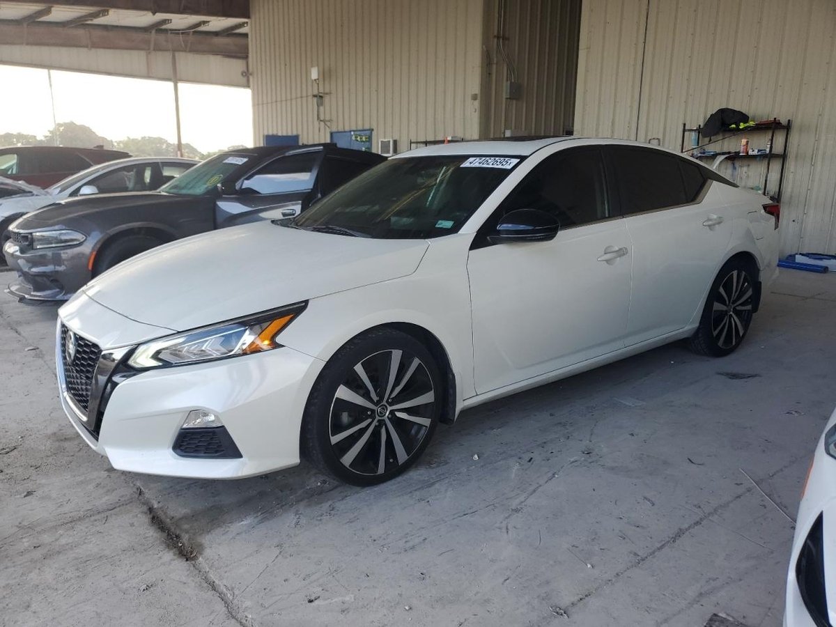 NISSAN ALTIMA , 2020