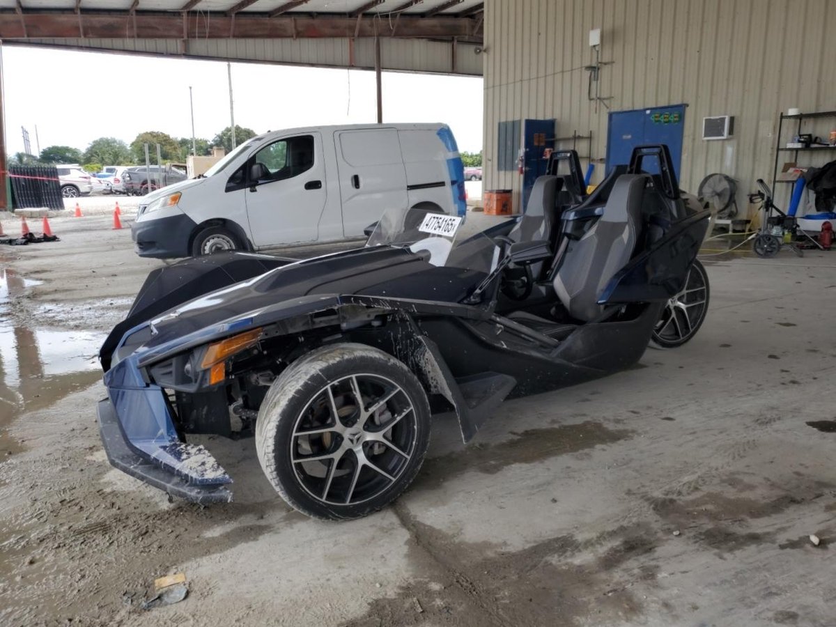 POLARIS SLINGSHOT , 2019