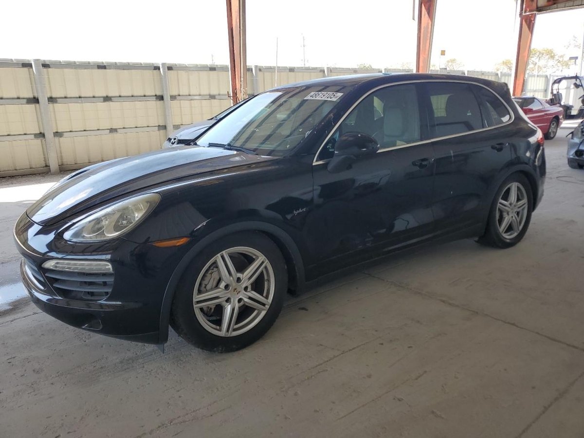 PORSCHE CAYENNE , 2012