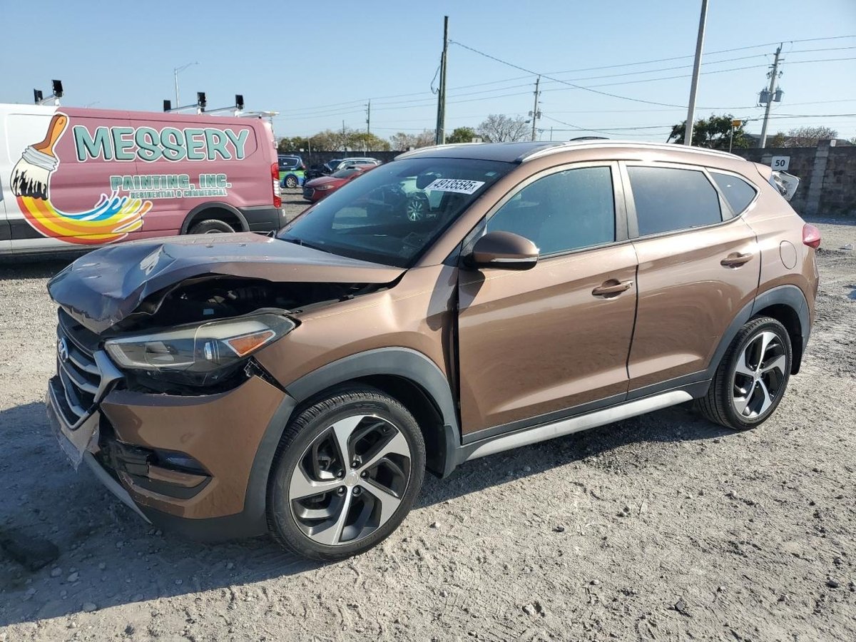 HYUNDAI TUCSON , 2017