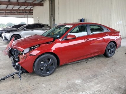 ELANTRA 