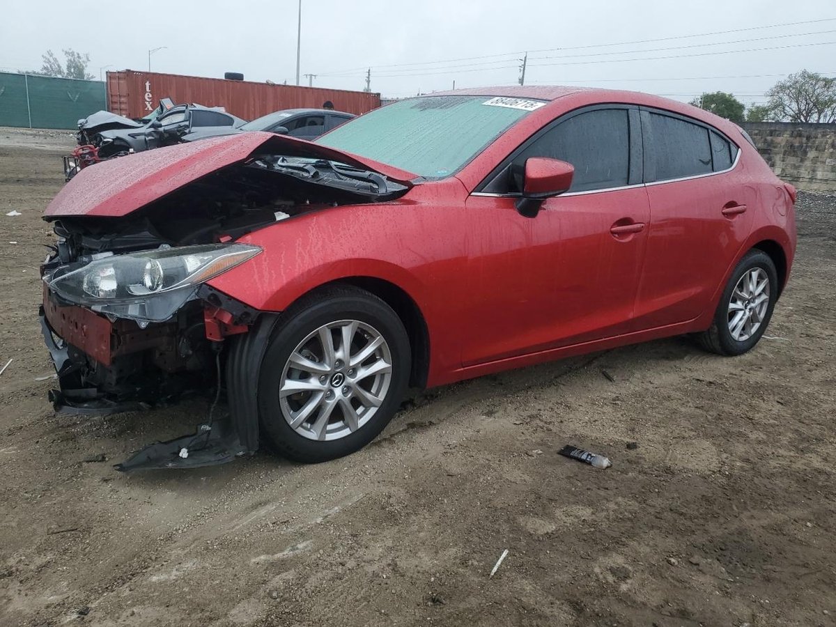 MAZDA 3 , 2016
