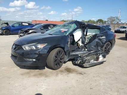 MAXIMA 