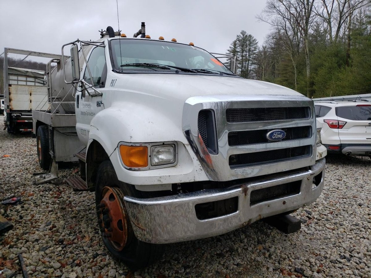 FORD F750 , 2011