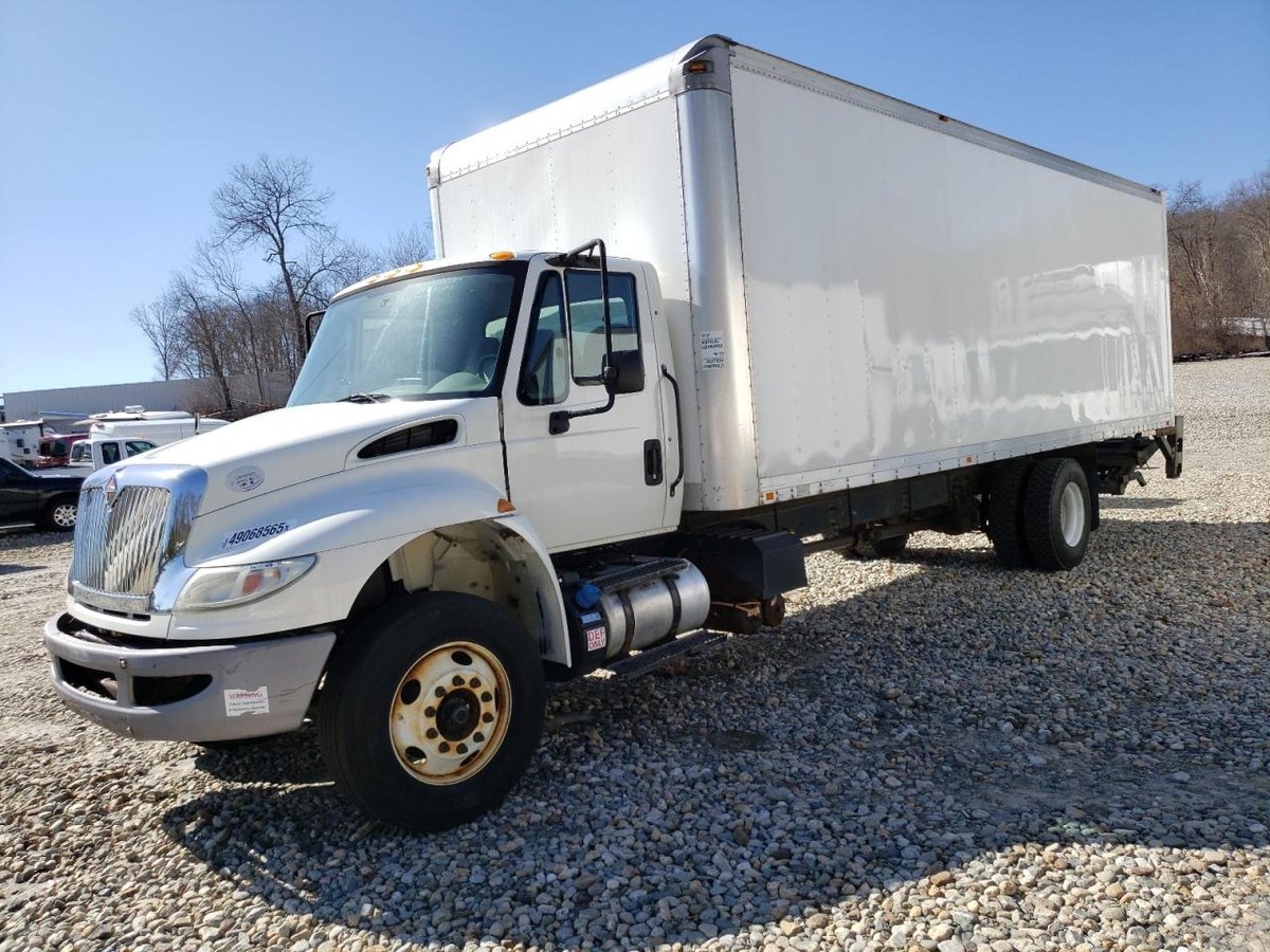 INTERNATIONAL 4000 SERIE , 2015