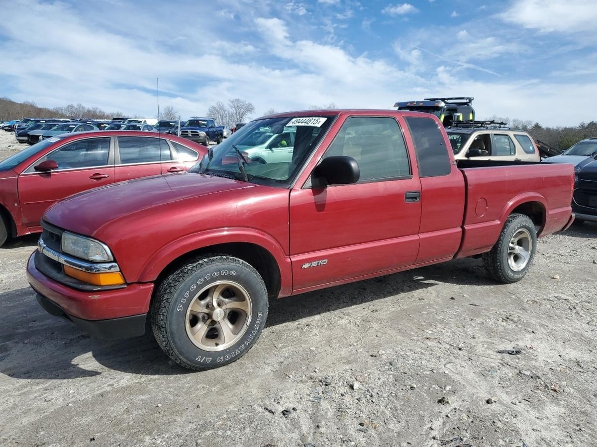 CHEVROLET S10 , 2002