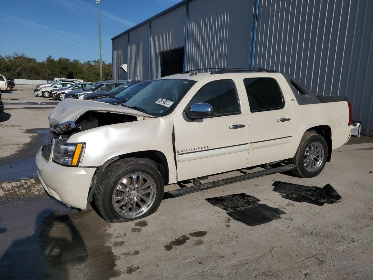 CHEVROLET AVALANCHE , 2008