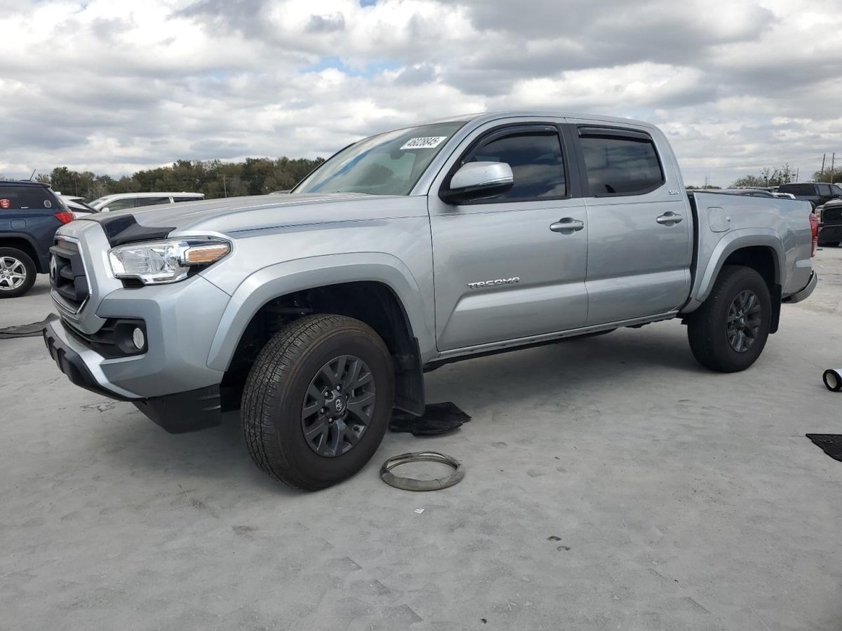 TOYOTA TACOMA , 2023