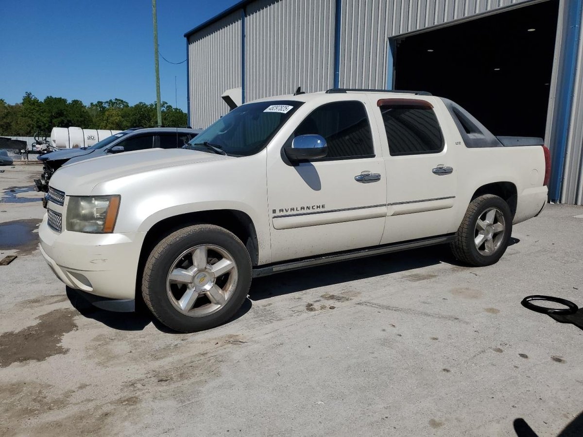 CHEVROLET AVALANCHE , 2008