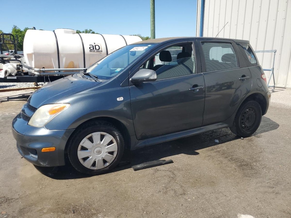 TOYOTA SCION , 2006