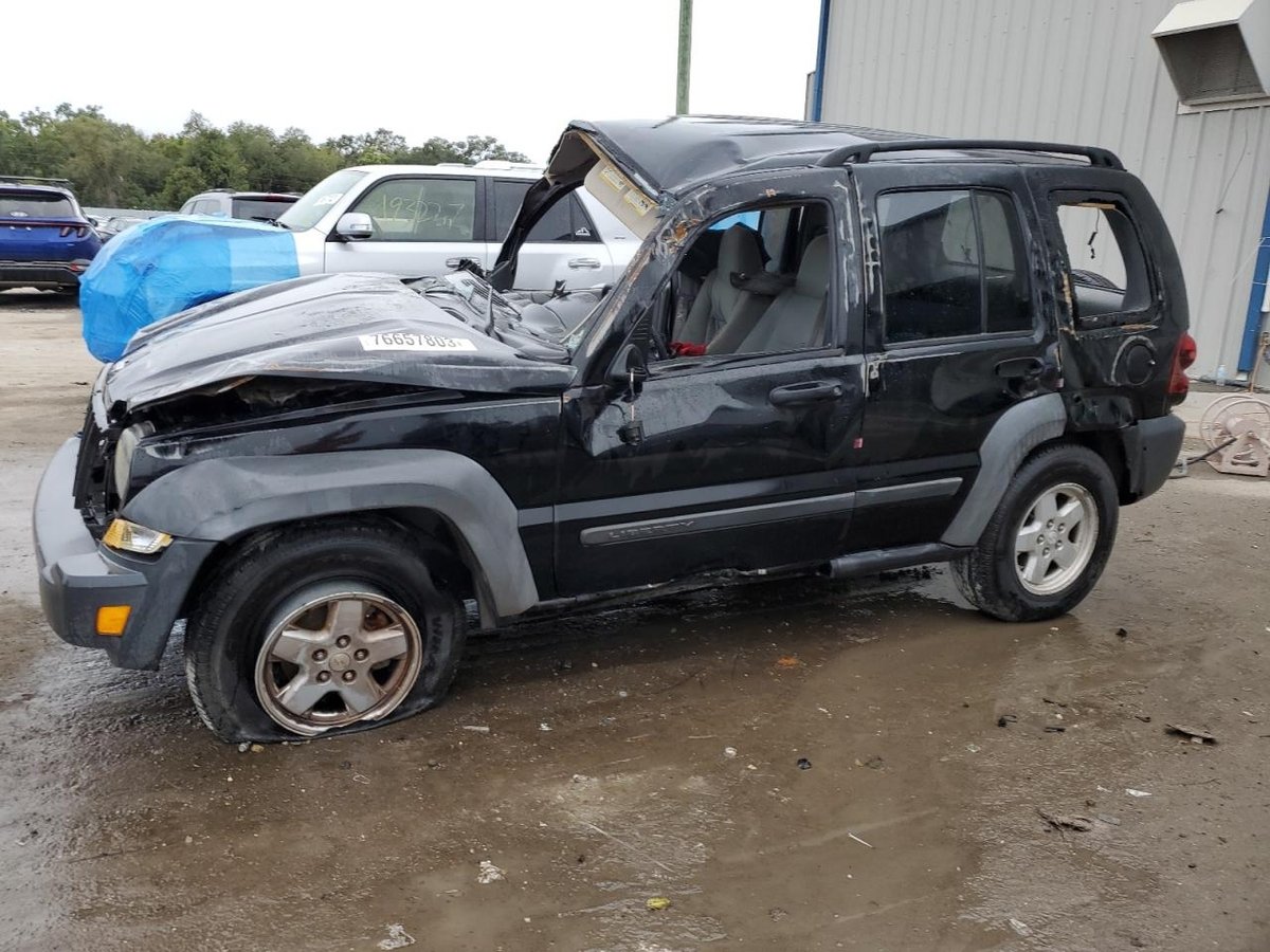 JEEP LIBERTY , 2007