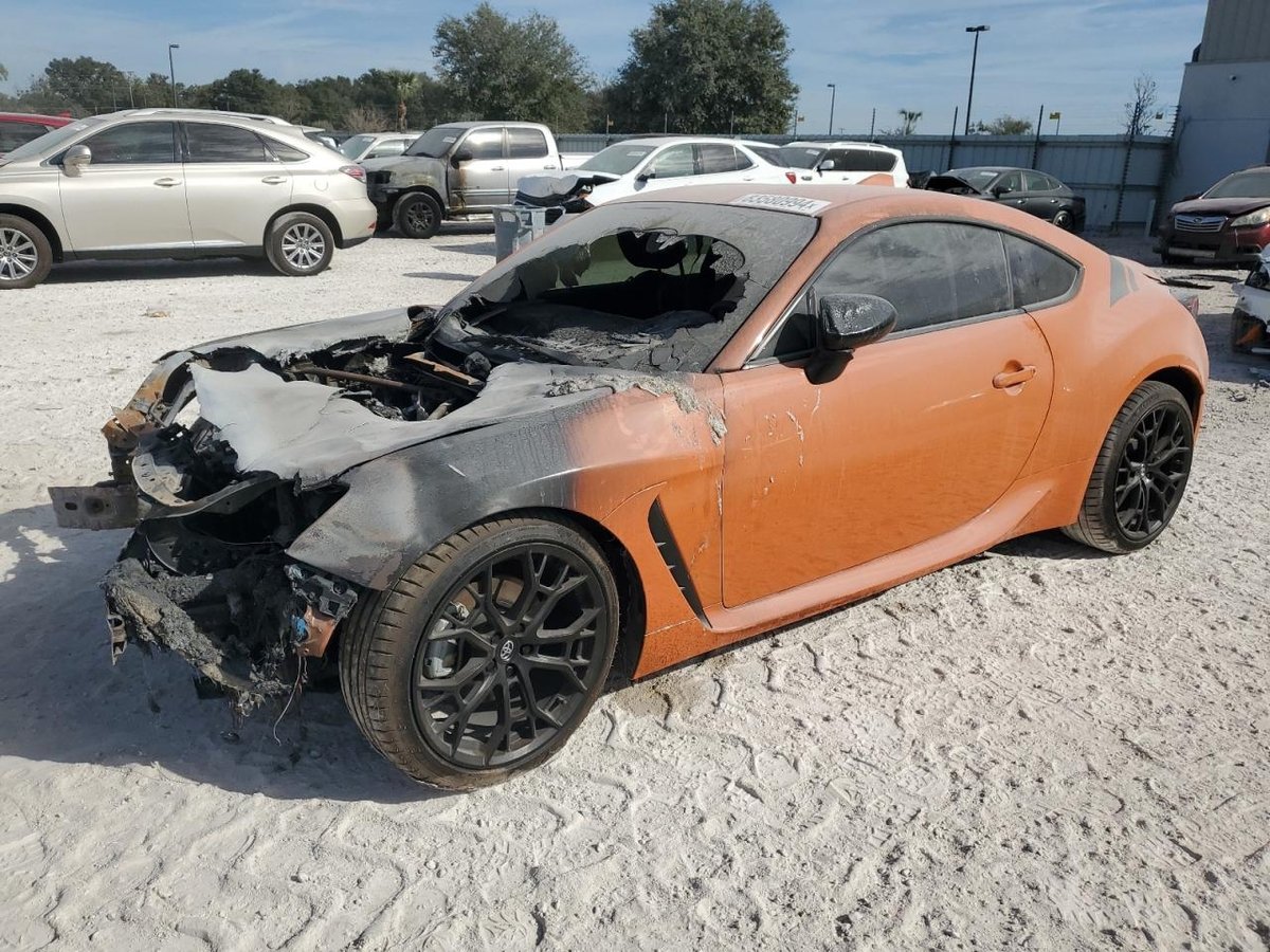 TOYOTA GR 86 PREM , 2023