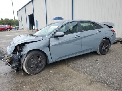 ELANTRA 