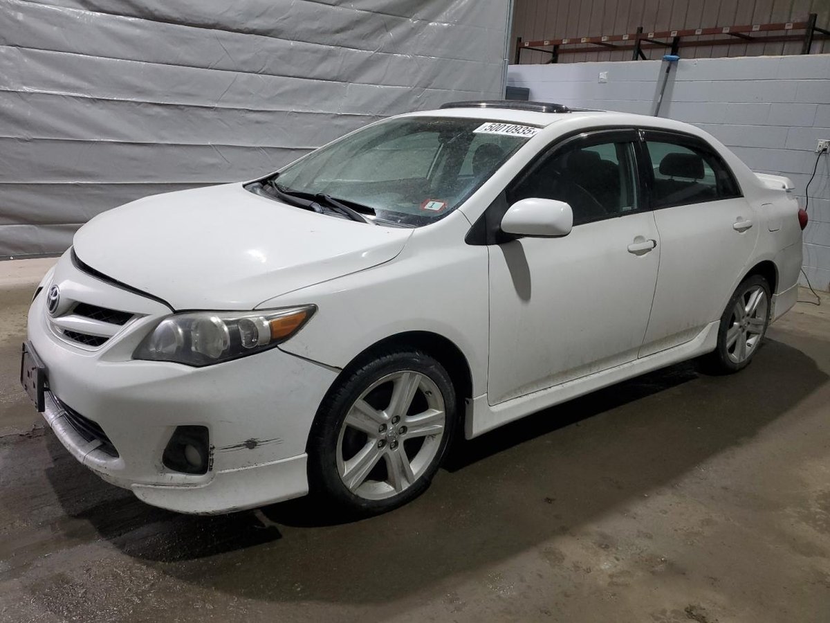 TOYOTA COROLLA , 2013