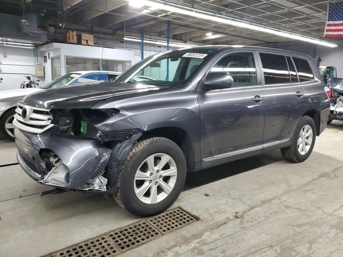TOYOTA HIGHLANDER , 2012