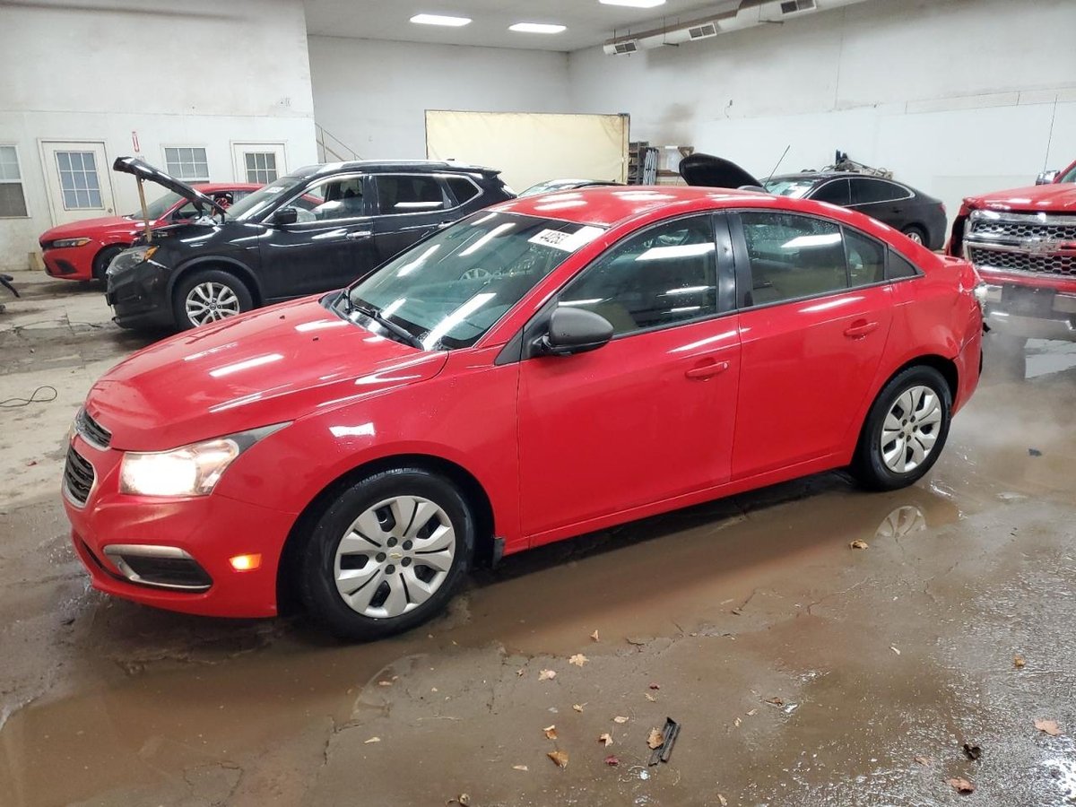 CHEVROLET CRUZE , 2015