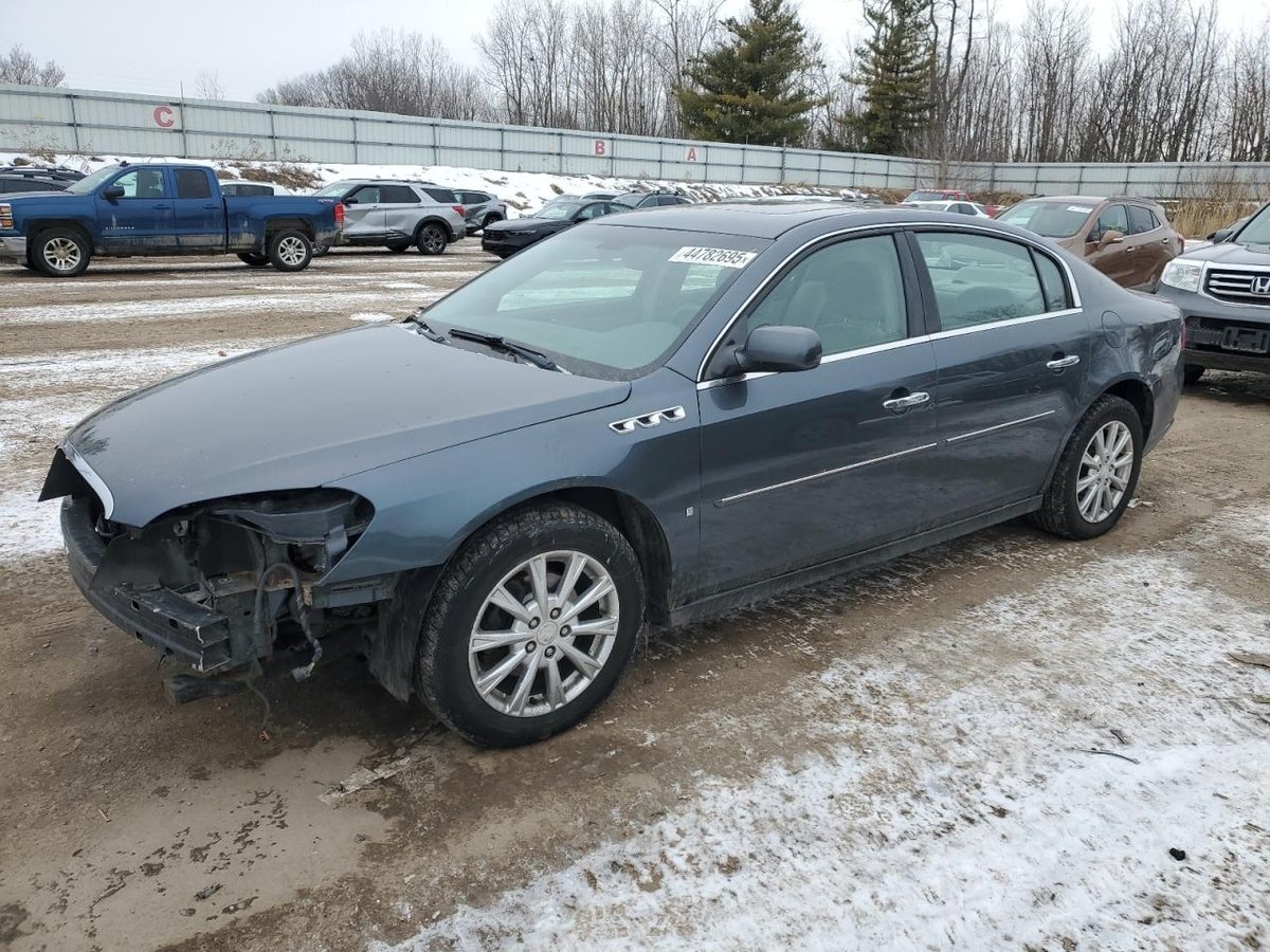 BUICK LUCERNE , 2010