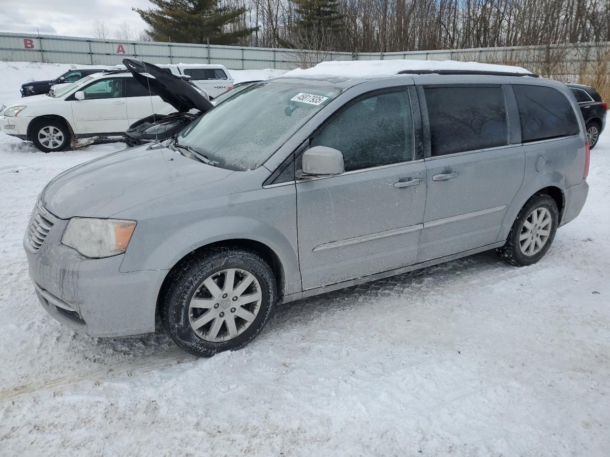 CHRYSLER MINIVAN , 2015
