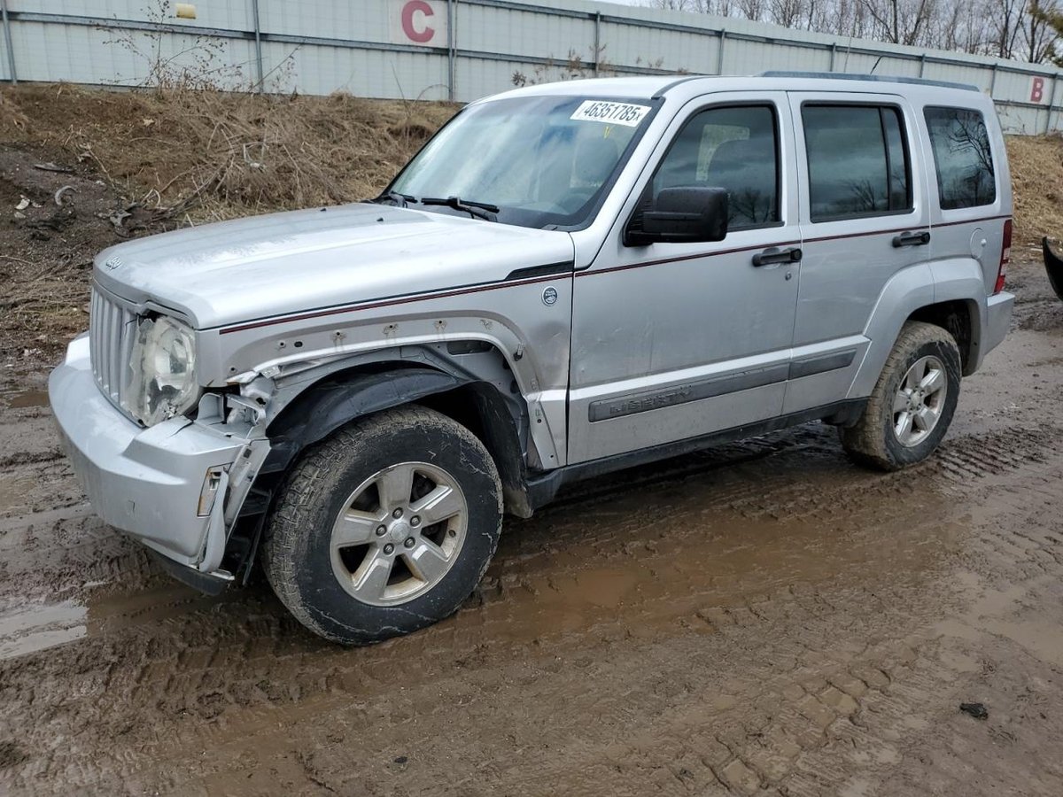 JEEP LIBERTY , 2012