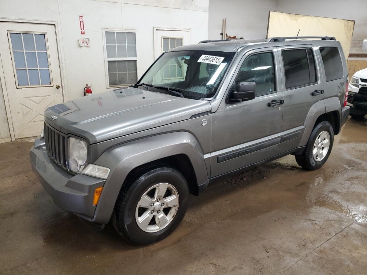 JEEP LIBERTY , 2012