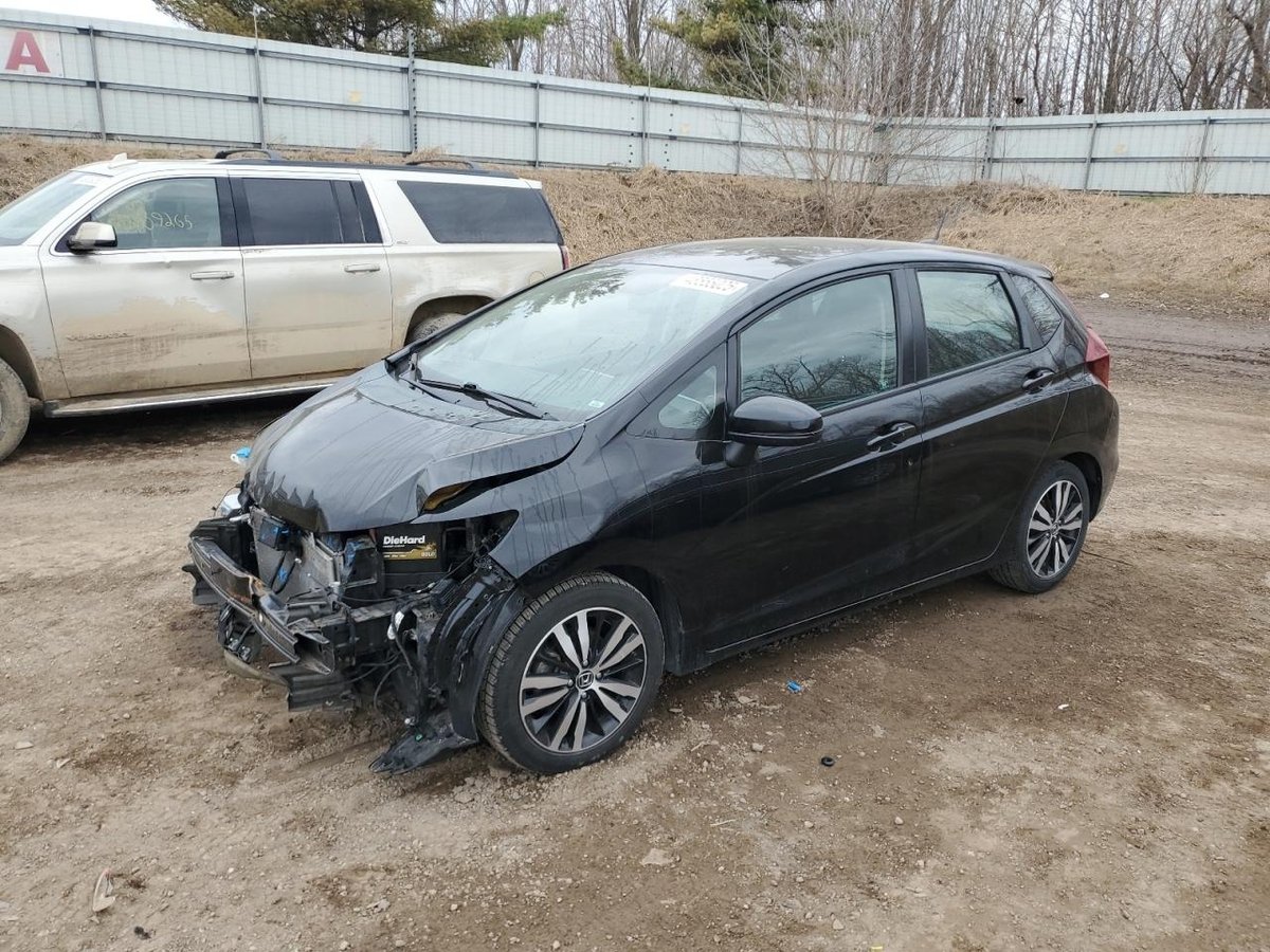 HONDA FIT , 2018