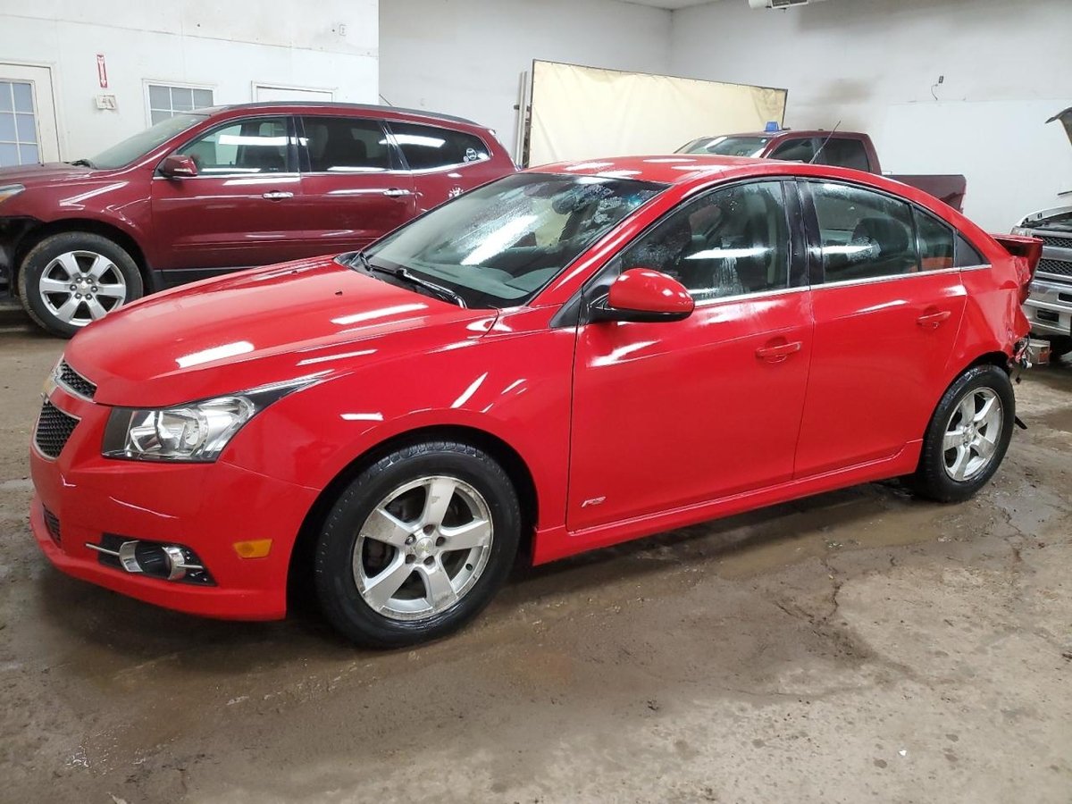 CHEVROLET CRUZE , 2013