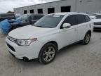 OUTLANDER 