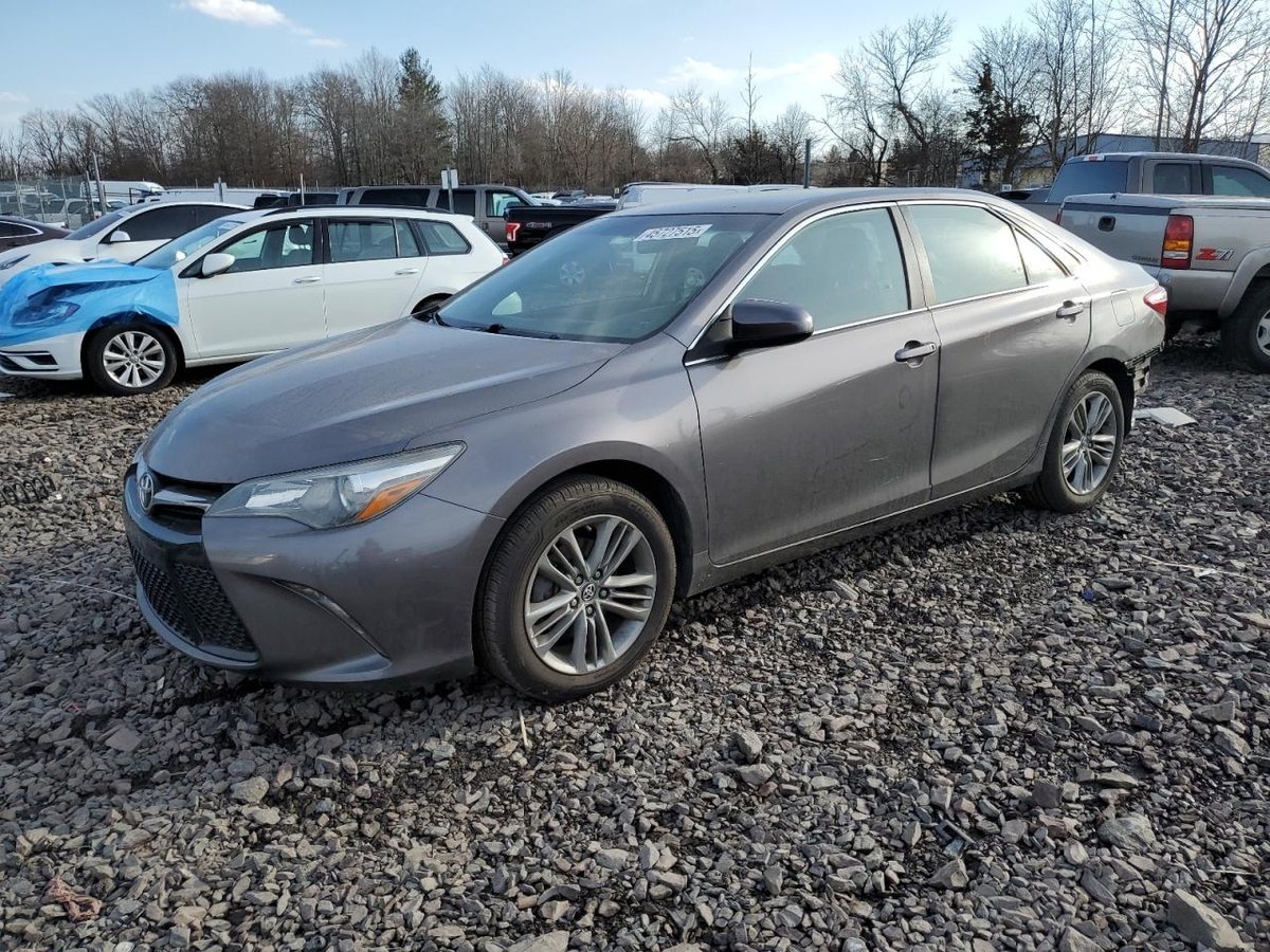 TOYOTA CAMRY , 2015