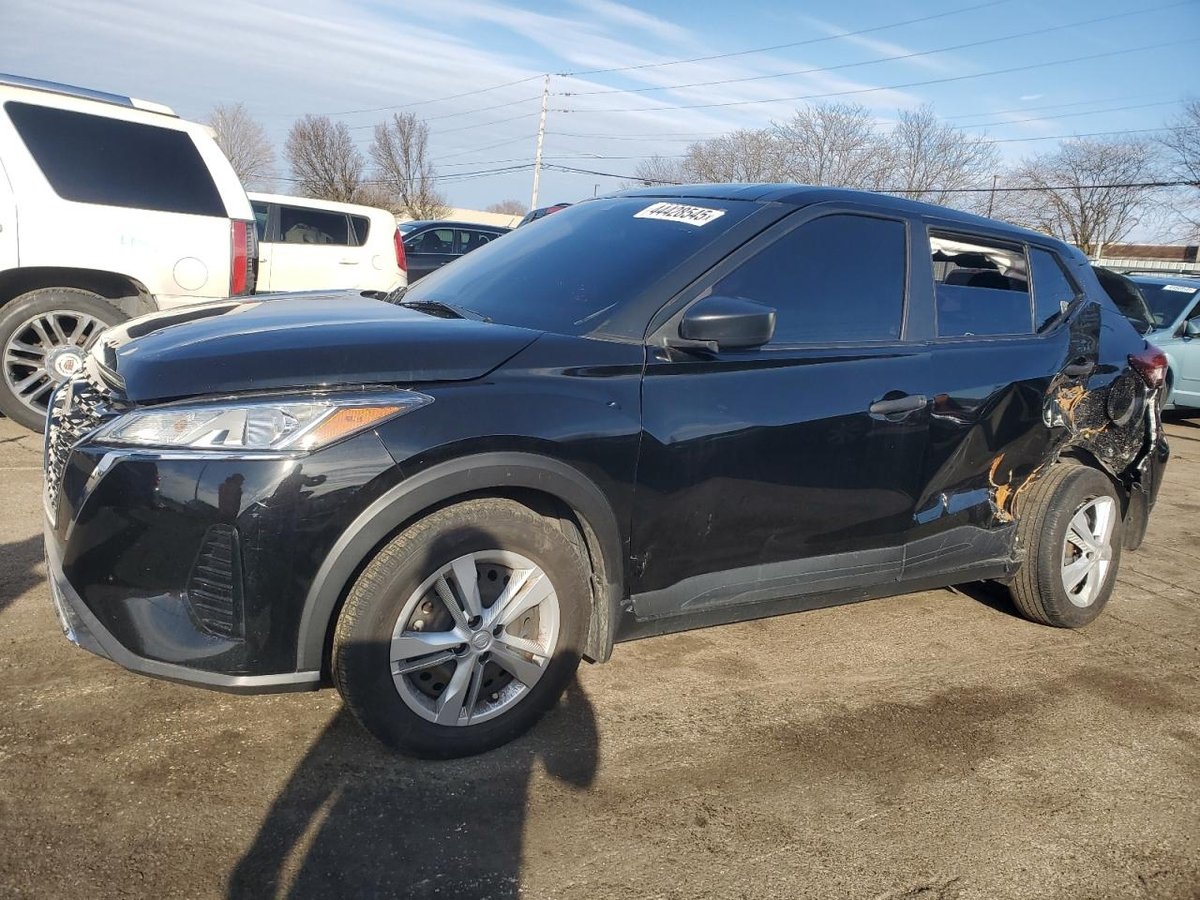 NISSAN KICKS , 2022
