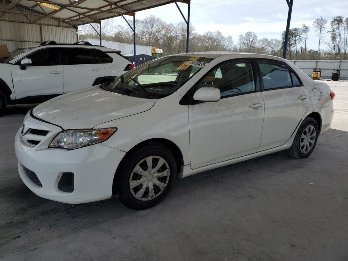 TOYOTA COROLLA , 2011