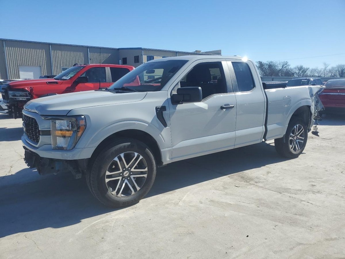 FORD F-150 , 2023
