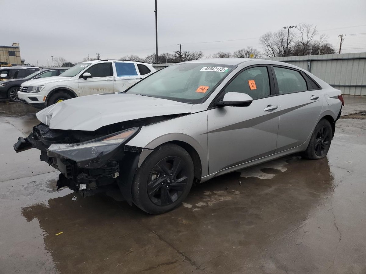 HYUNDAI ELANTRA , 2022