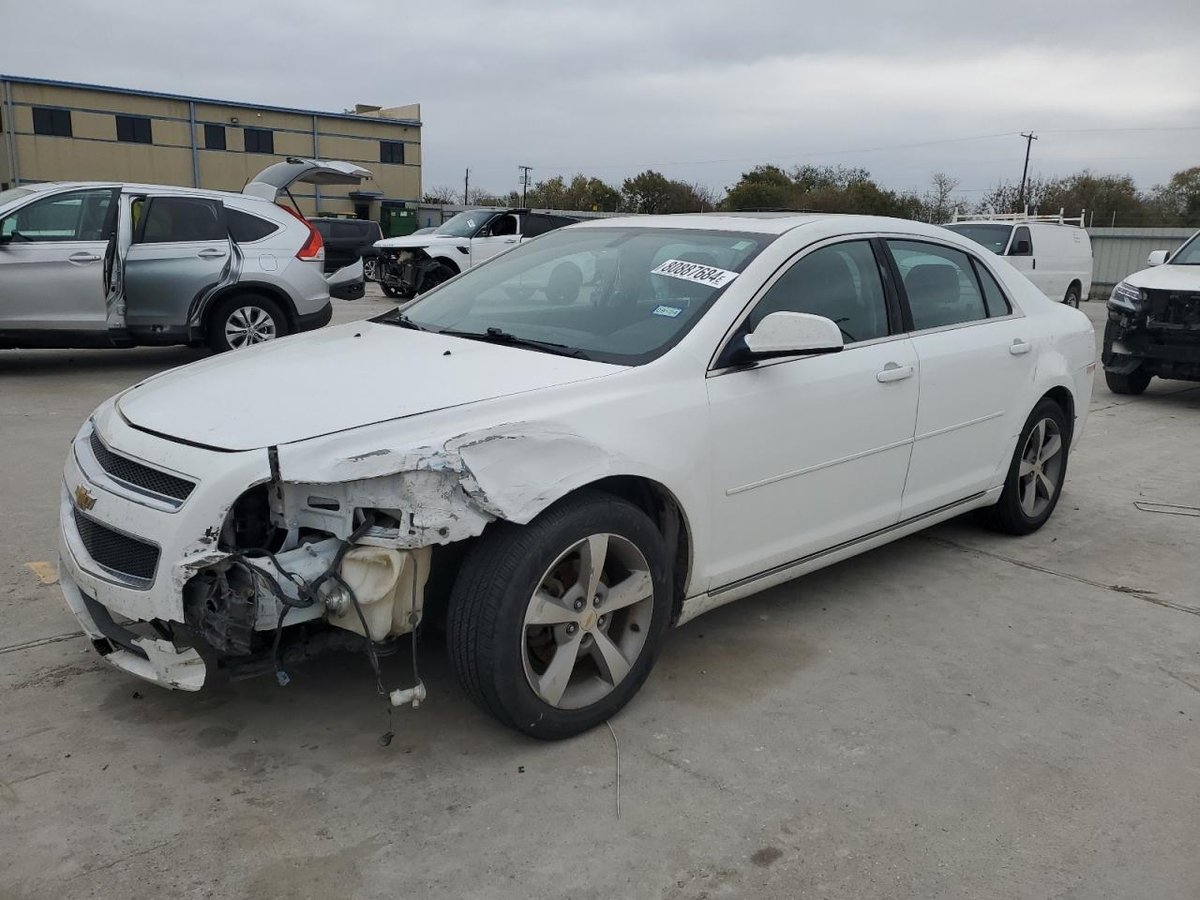 CHEVROLET MALIBU , 2011