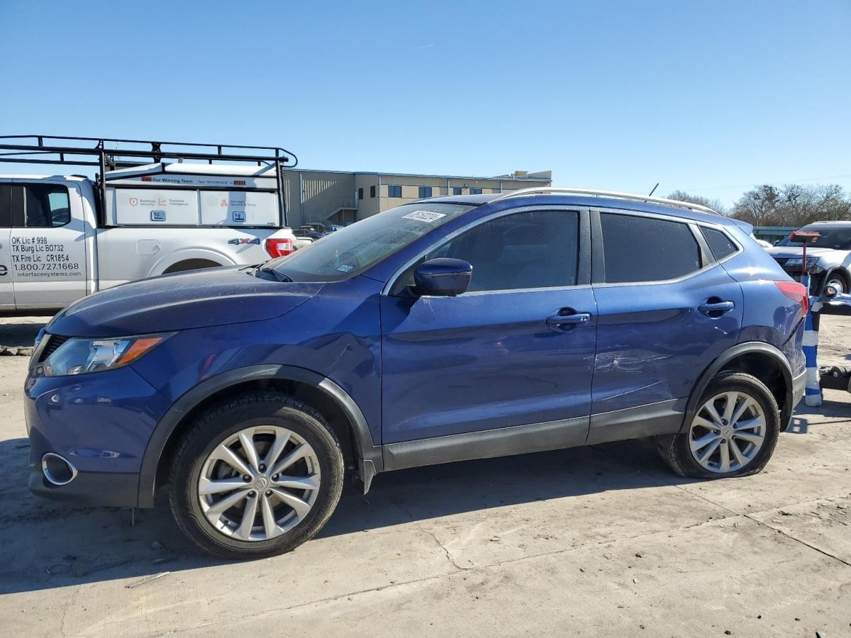 NISSAN ROGUE , 2017