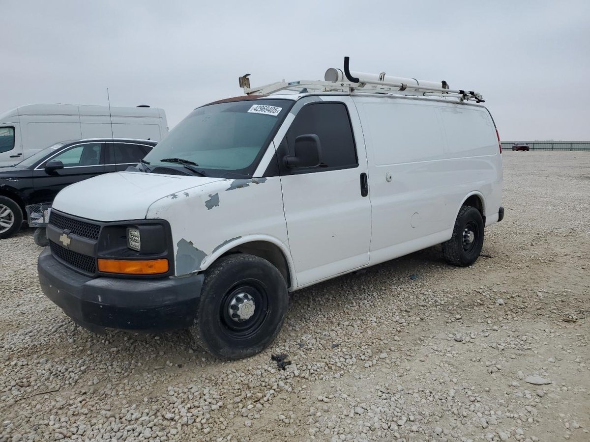CHEVROLET EXPRESS , 2012